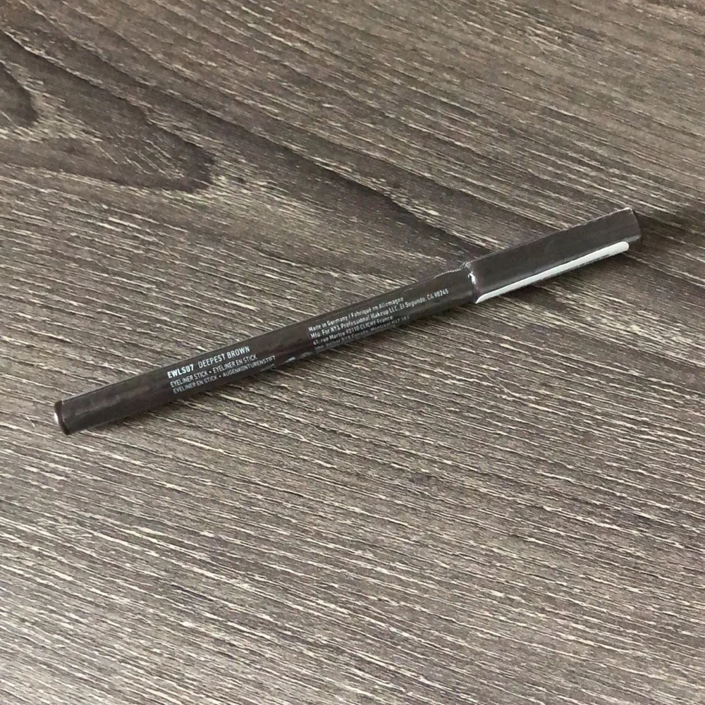 ❤️$4 NWT NYX Epic Wear Eyeliner Stick in Deepest Brown .04oz